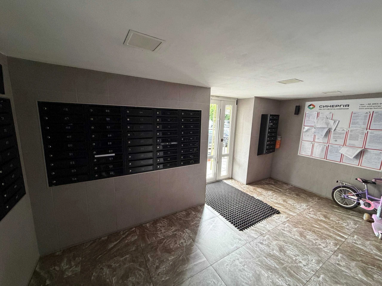 Продаж 1-квартири, мінімальне оформлення, газ