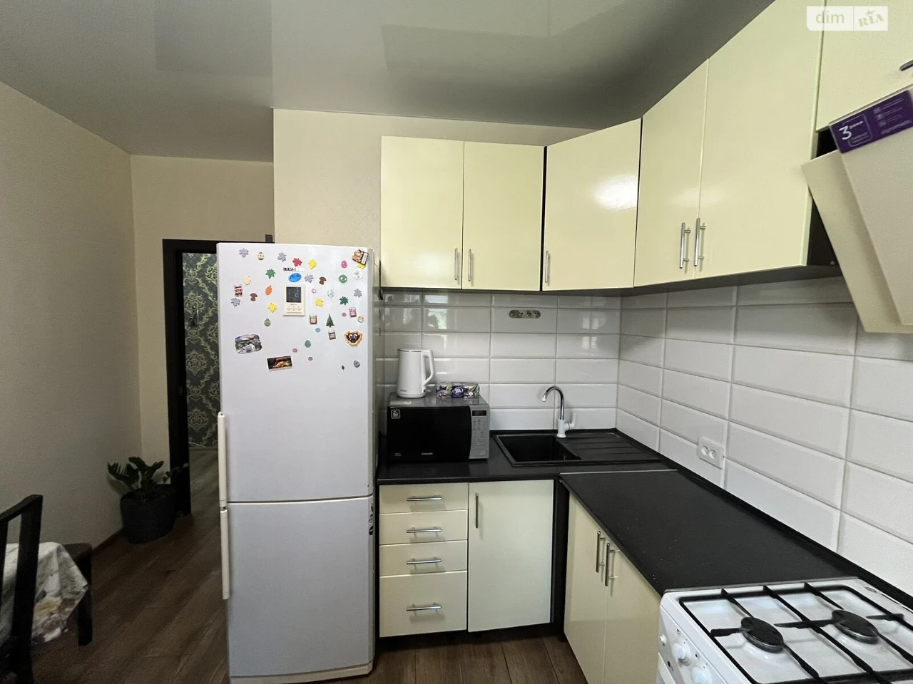 Продаж Квартира Озерна