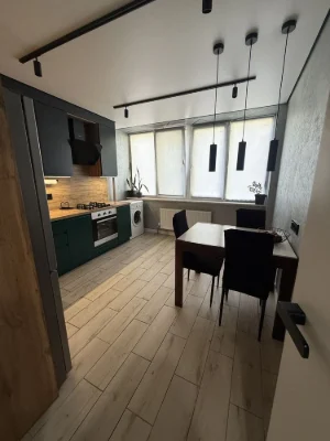 2-room apartment in a developed area! Everything nearby! 2% State Taxes