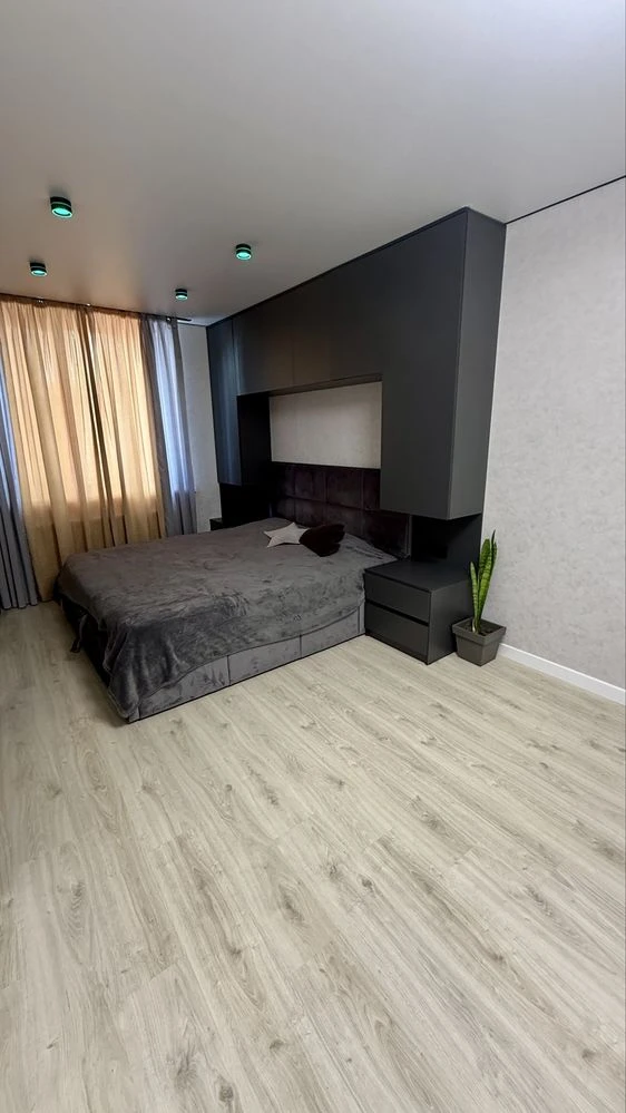 2-room apartment in a developed area! Everything nearby! 2% State Taxes