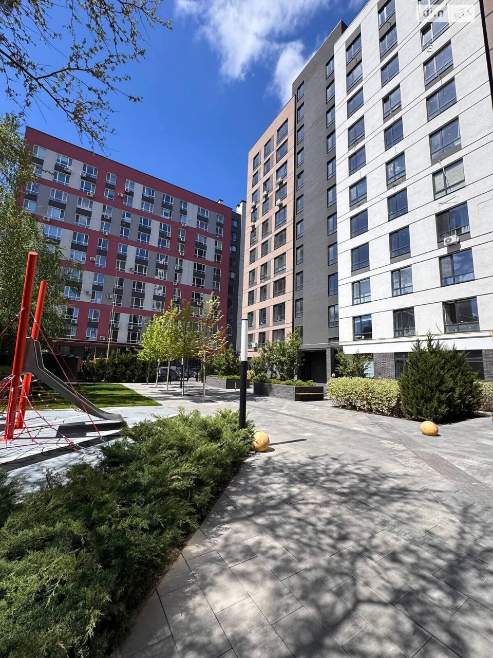 Sale Apartment Romanivka