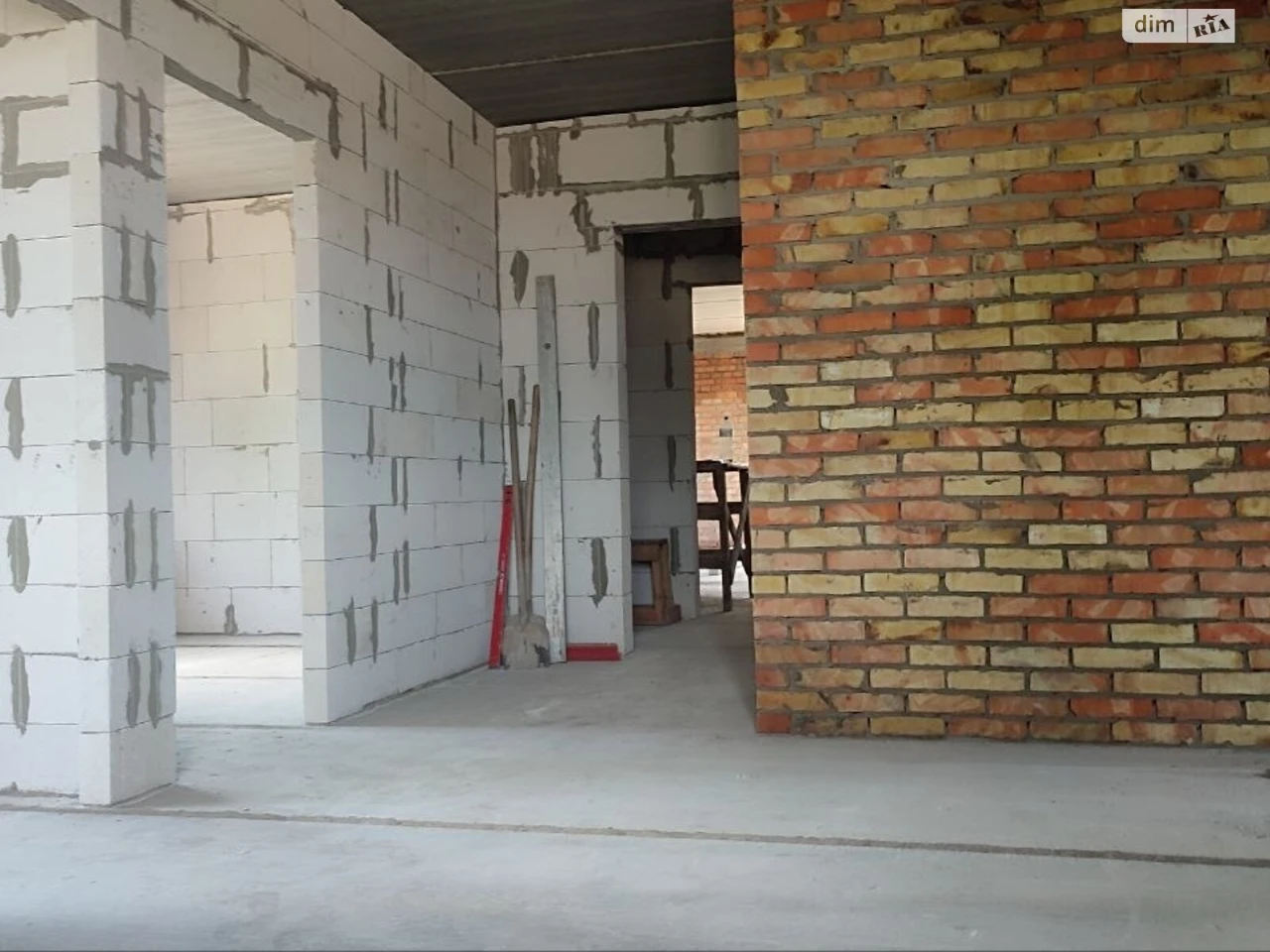 Apartment for Sale in Romanivka