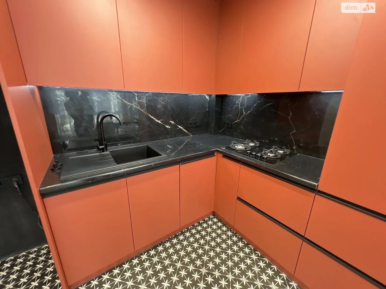 Apartment for Sale in Romanivka