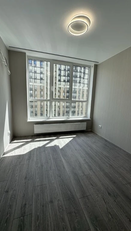 VPO Apartment! 2-room apartment renovated for oneself! Central Park