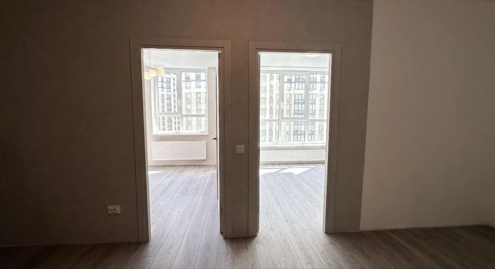 VPO Apartment! 2-room apartment renovated for oneself! Central Park