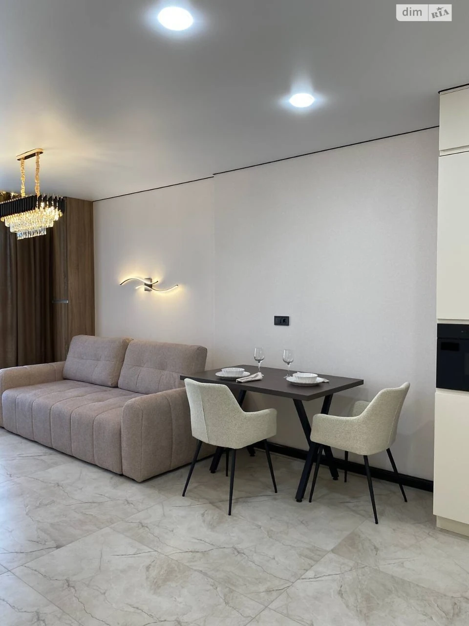 Продажа Квартира, Романівка