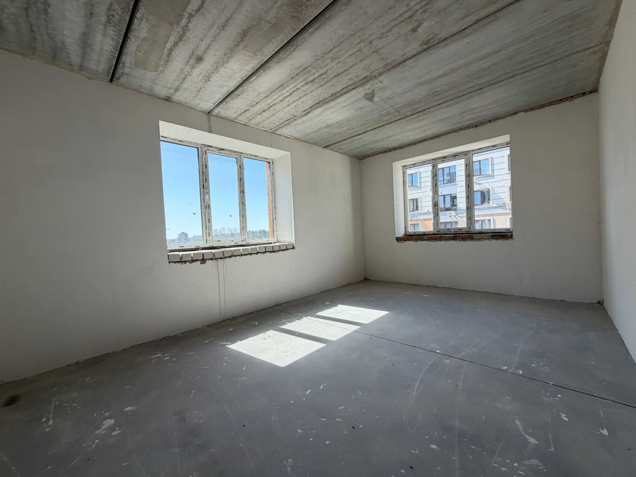 GREAT PRICE! -4000$ for a 2-bedroom apartment in ЖК Favorit Premium, Irpin!