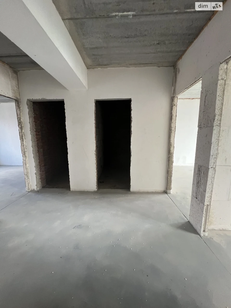 Apartment for Sale in Romanivka
