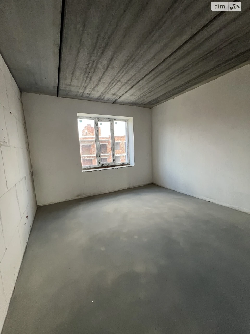Apartment for Sale in Romanivka