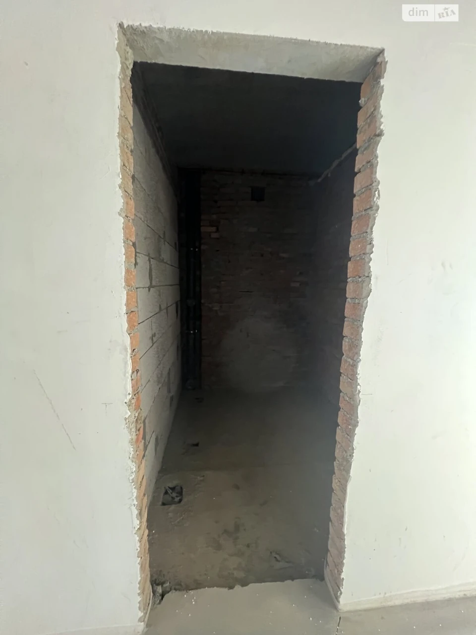 Apartment for Sale in Romanivka