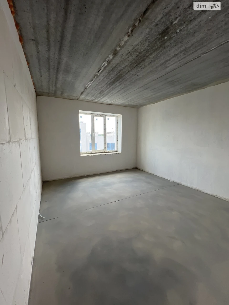 Apartment for Sale in Romanivka