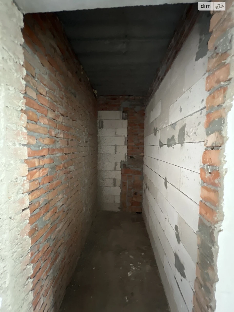 Apartment for Sale in Romanivka