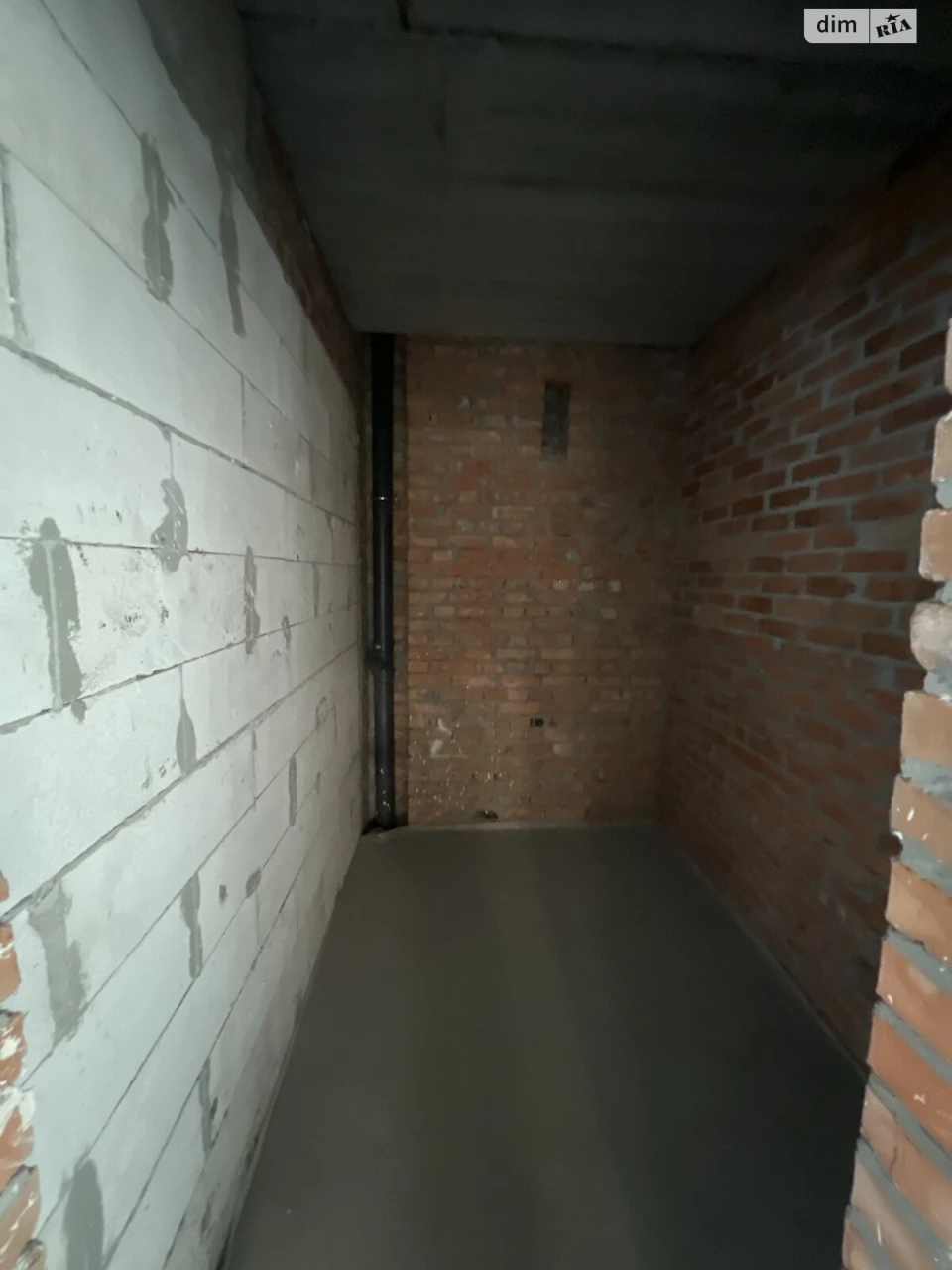 Apartment for Sale in Romanivka