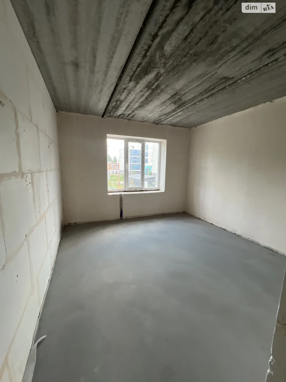 Apartment for Sale in Romanivka