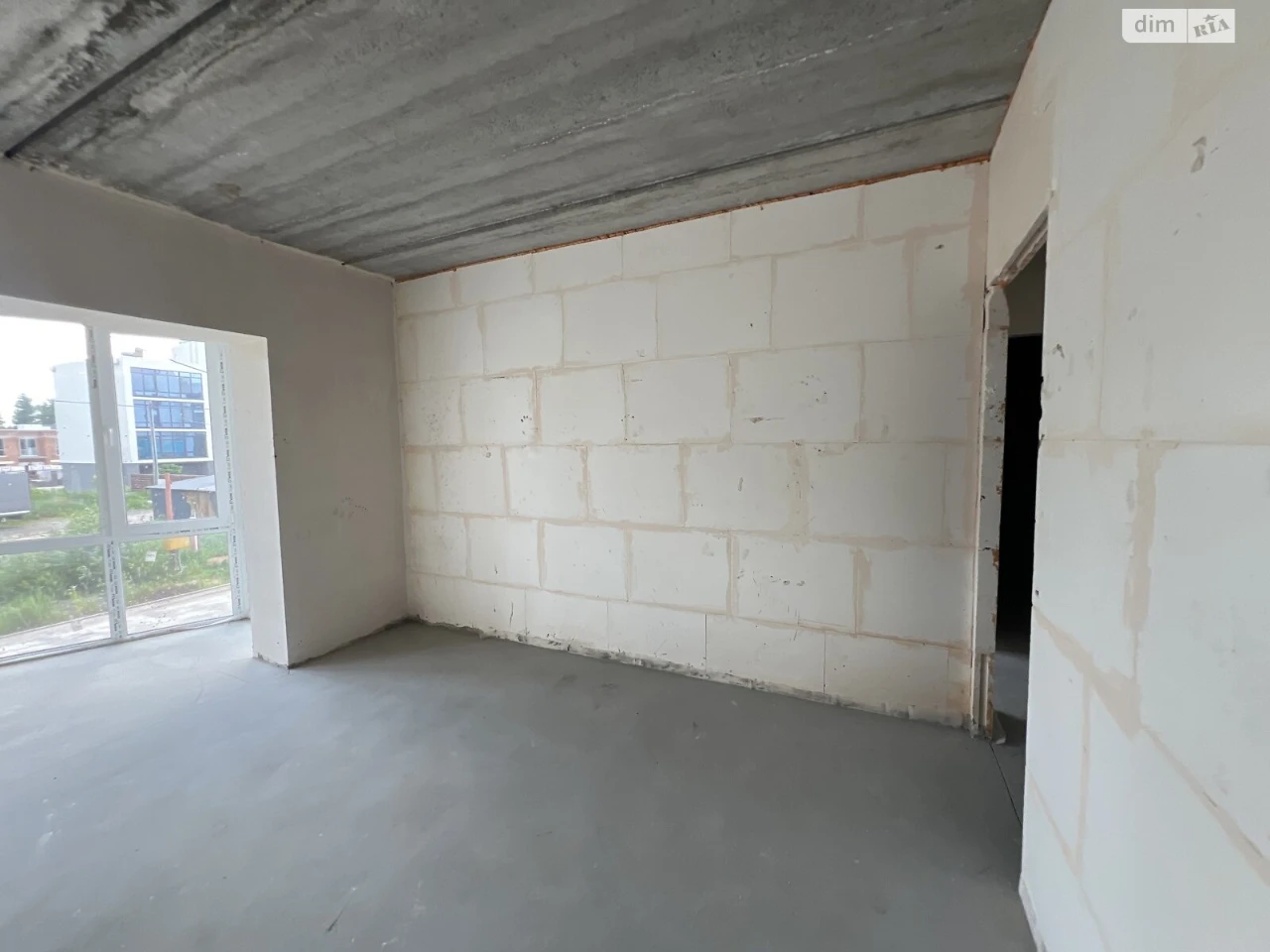 Apartment for Sale in Romanivka
