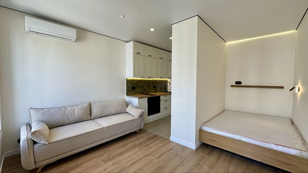 For sale, 1-room apartment with balcony in the "Molodyost Irpin" residential complex
