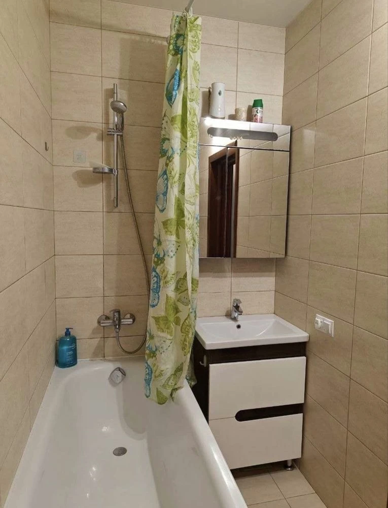 2% Tax! State Programs - YES! One-room apartment with gas heating