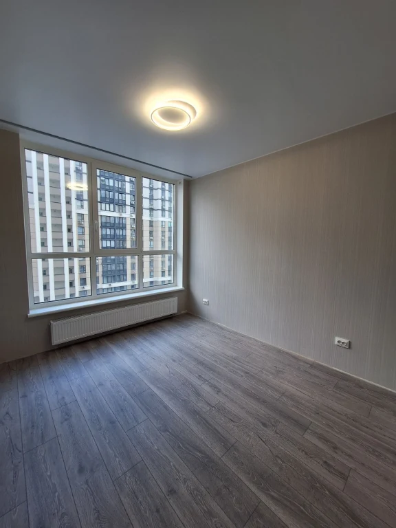 2-bedroom apartment with new renovation, 2% off! Certificate