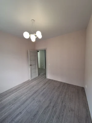 2-bedroom apartment with new renovation, 2% off! Certificate