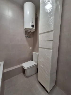 2-bedroom apartment with new renovation, 2% off! Certificate