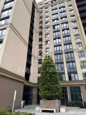 ВЕЛИКА 1к квартира 44м2 в центрі міста єОселя до 3х років