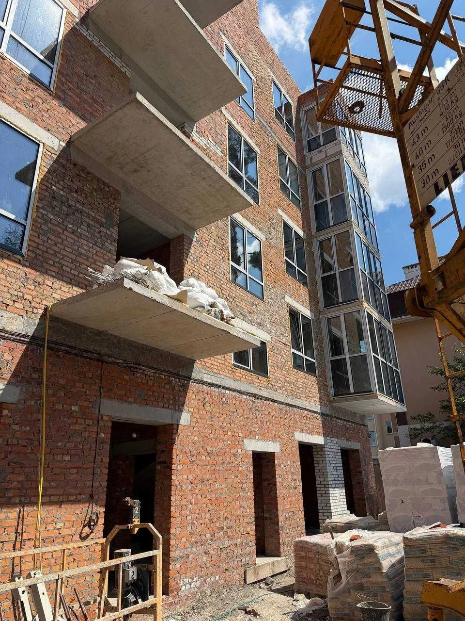 Apartment in a new residential complex on Litera Street, Irpin, Center