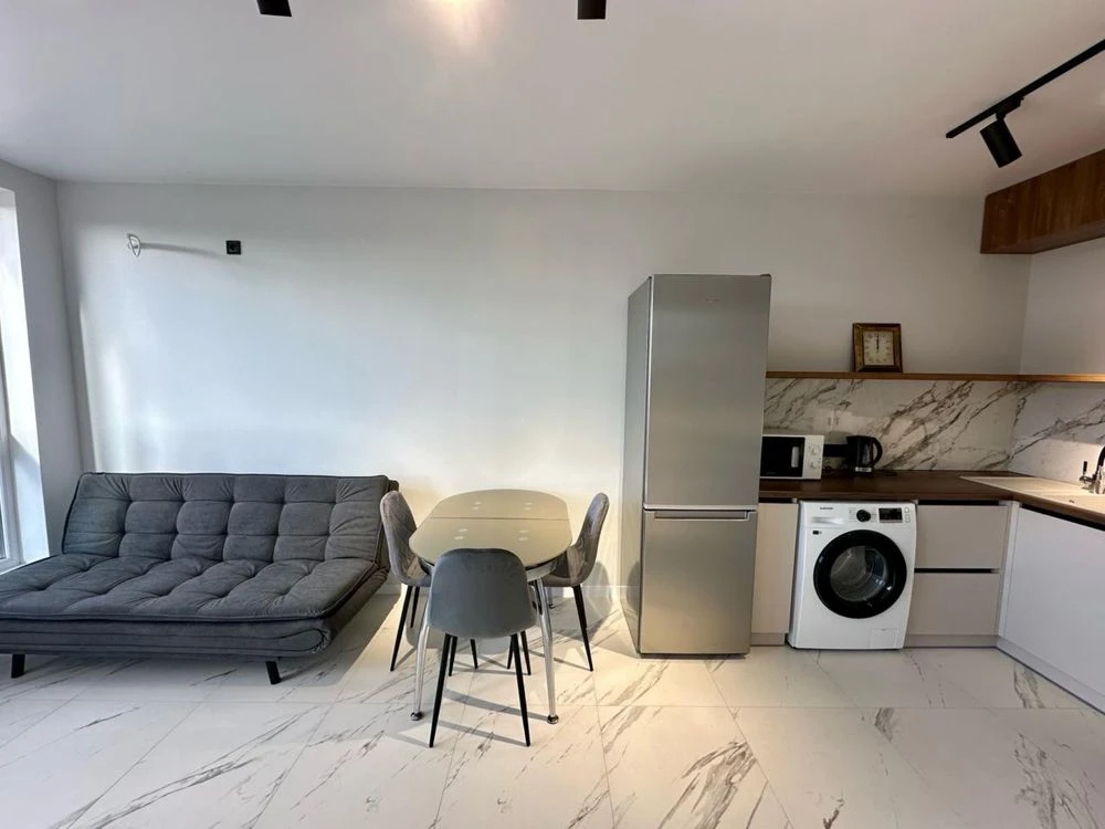 Spacious 1-bedroom apartment 48.4 sq.m with renovation in ЖК Chekhov Park