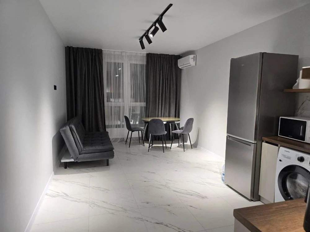 Spacious 1-bedroom apartment 48.4 sq.m with renovation in ЖК Chekhov Park