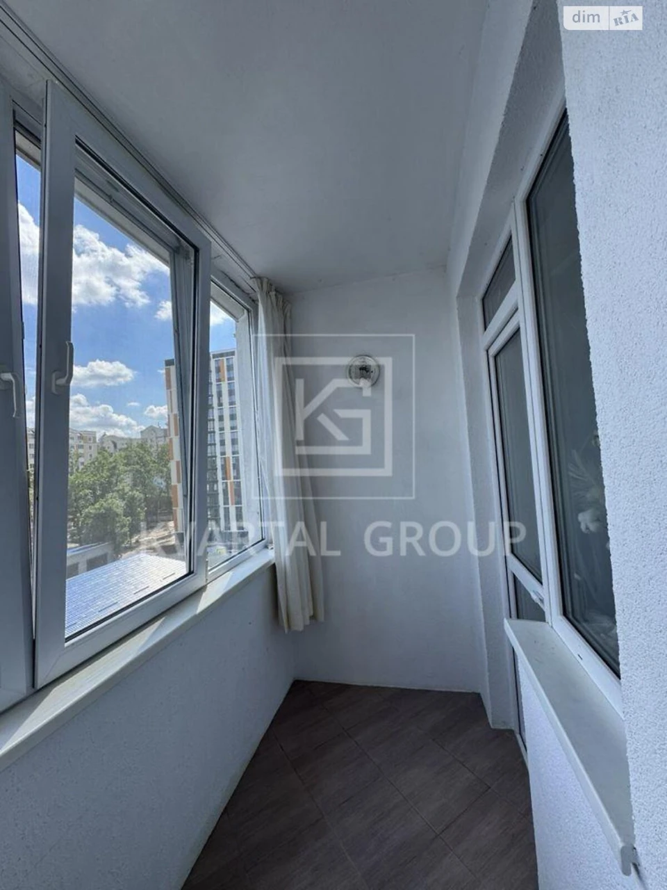 Apartment for Sale in Romanivka