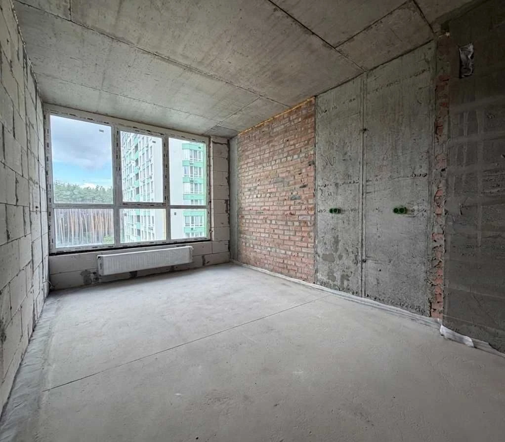 NO COMMISSION 2-bedroom apartment in City Park residential complex, near Central Park