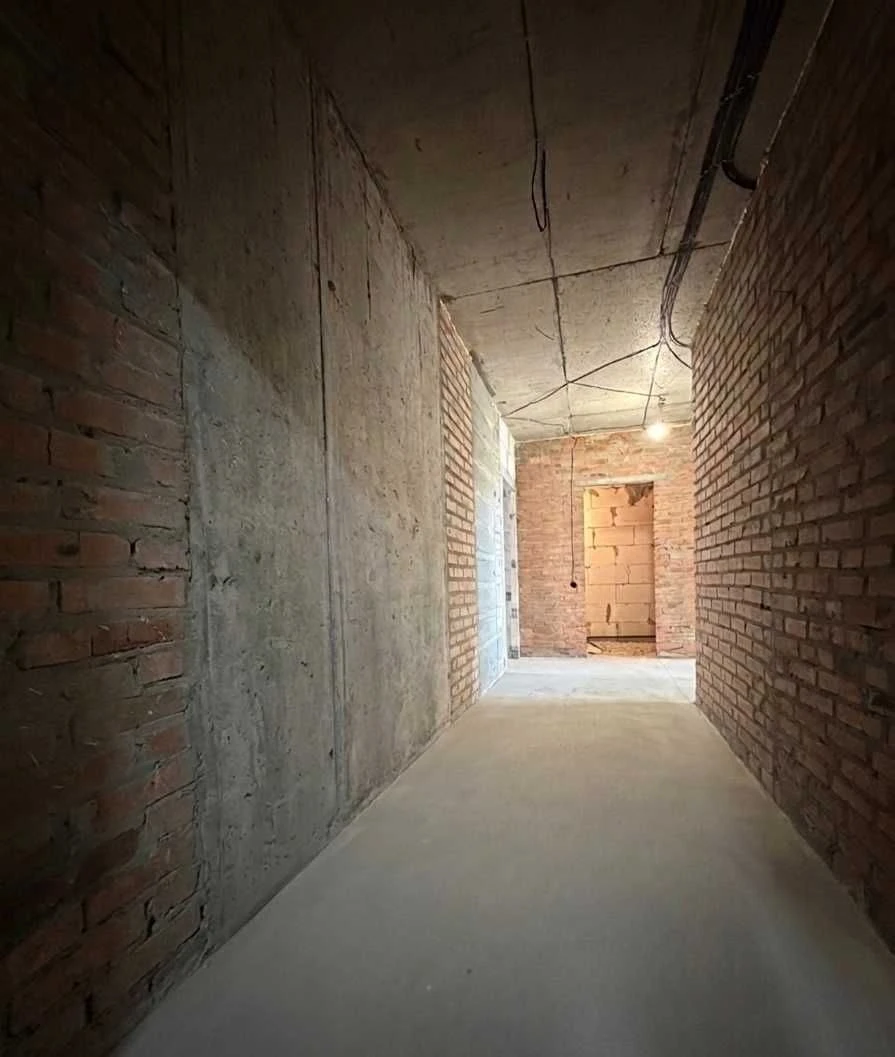 NO COMMISSION 2-bedroom apartment in City Park residential complex, near Central Park