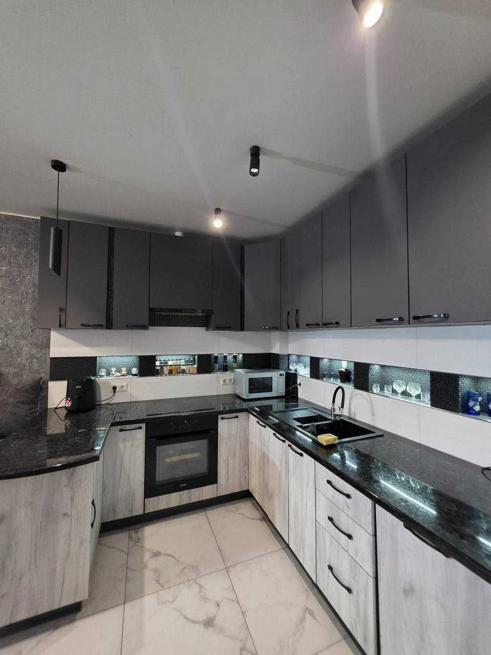 2-room apartment, Irpin, University Street
