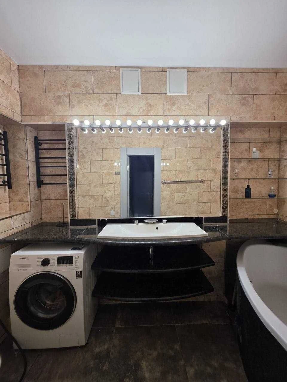 2-room apartment, Irpin, University Street