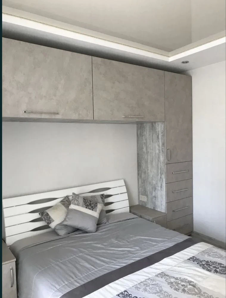 3 room apartment with Quality Renovation in a Developed Area! No Commission