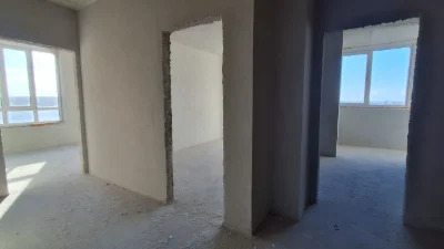 Продаж 2-кімнатної квартири 61 м² з документами. Вид на сосни.