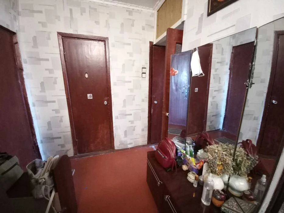 Продам 1-комнатную квартиру на Семена Палия