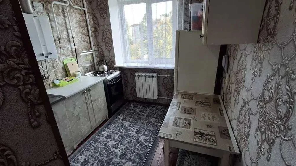 Продам 1 ком. кв. ул. Молодогвардейская (недалеко от Солнечн.