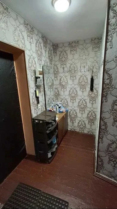 Продам 1 ком. кв. ул. Молодогвардейская (недалеко от Солнечн.