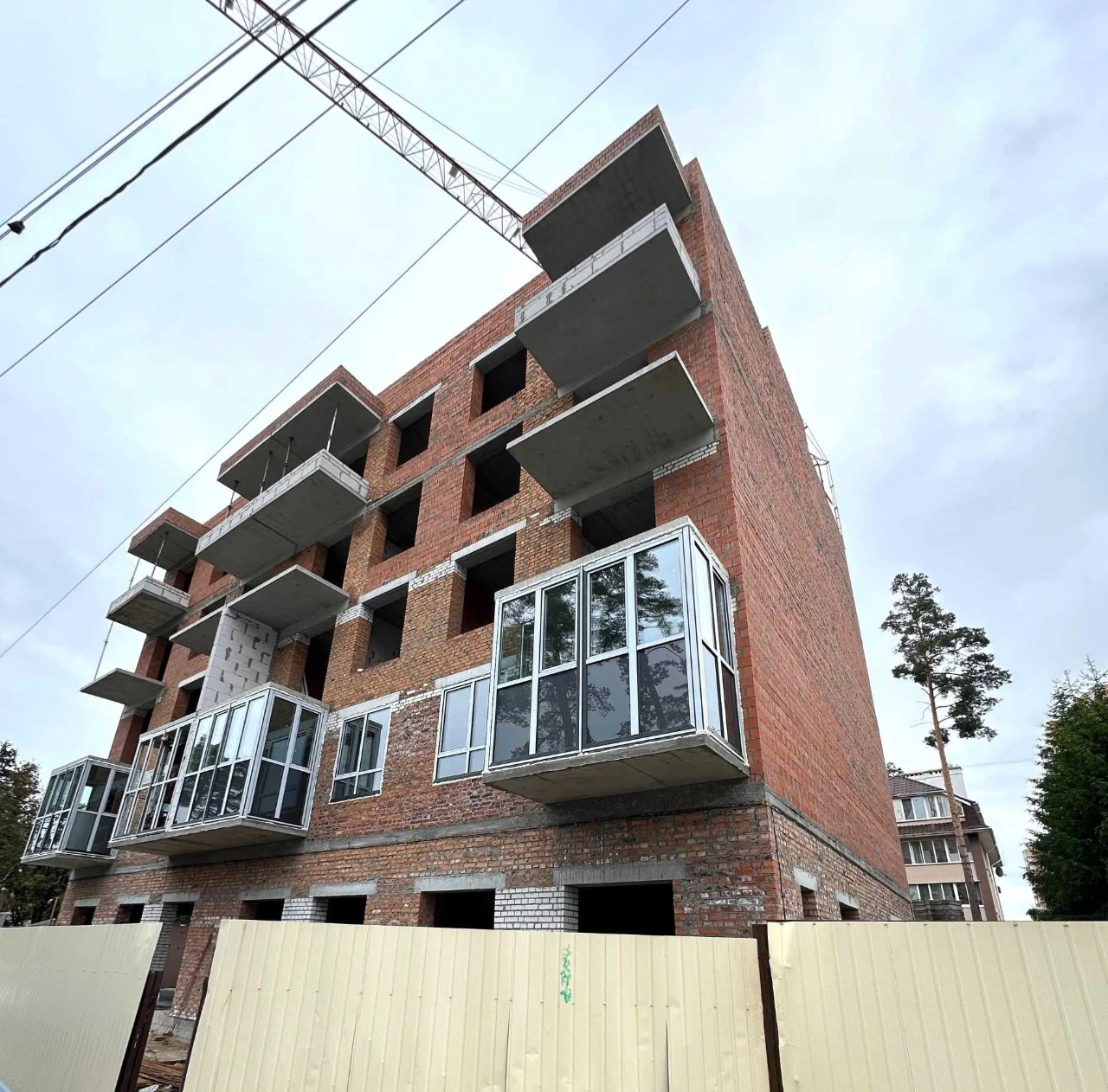 One-bedroom apartment near Central Park in Irpin – wonderful