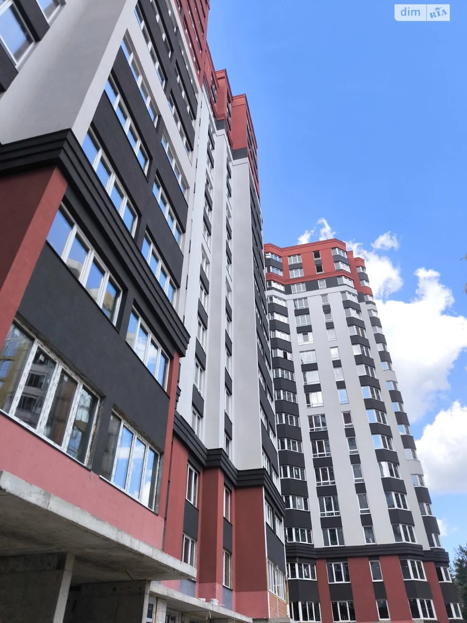 Apartment for Sale in Romanivka