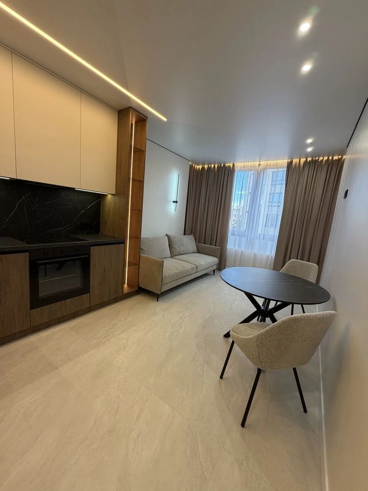 Sale - 2-room apartment with new renovation in Central-2 residential complex, storage room
