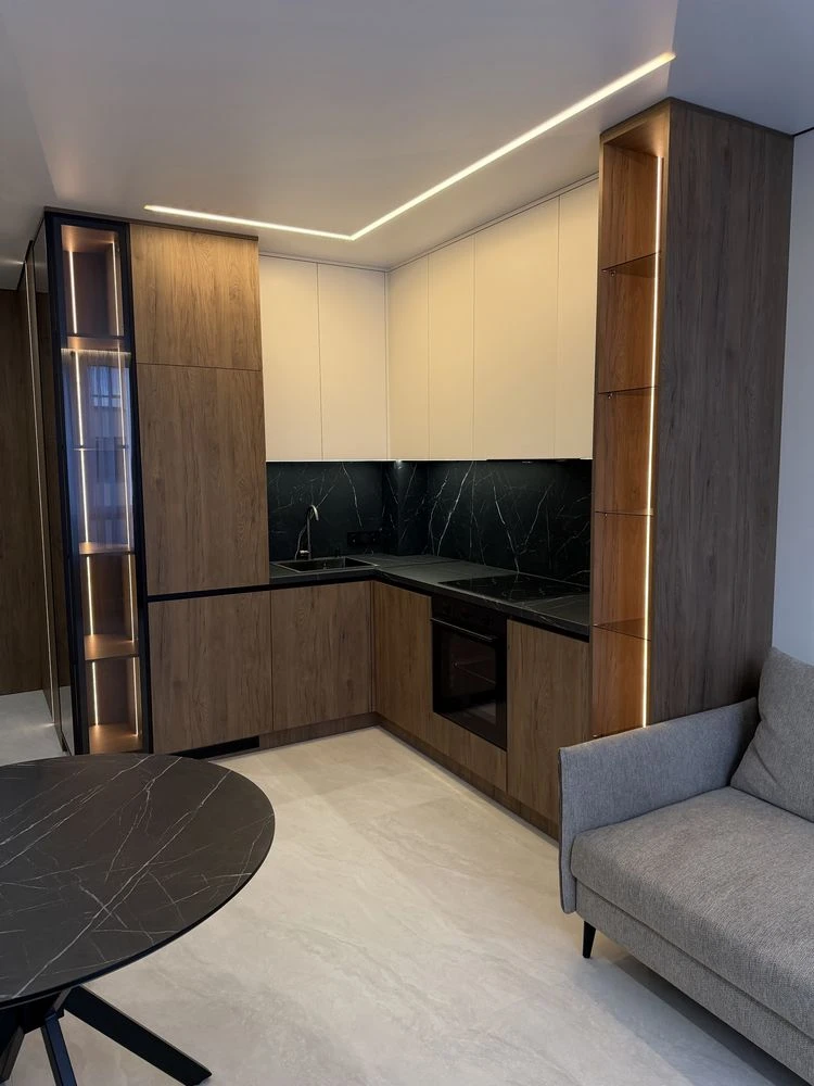 Sale - 2-room apartment with new renovation in Central-2 residential complex, storage room