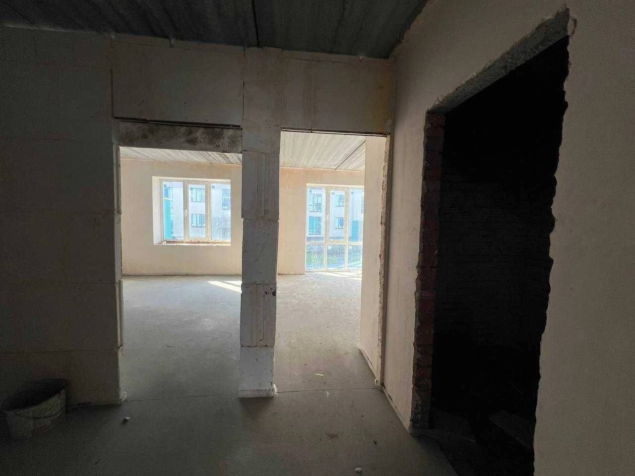 For Sale: Spacious and bright 2-bedroom apartment in Irpin