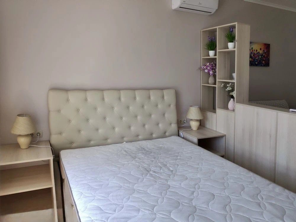 For Sale, 1 room, renovated, Gas, center, Irpin