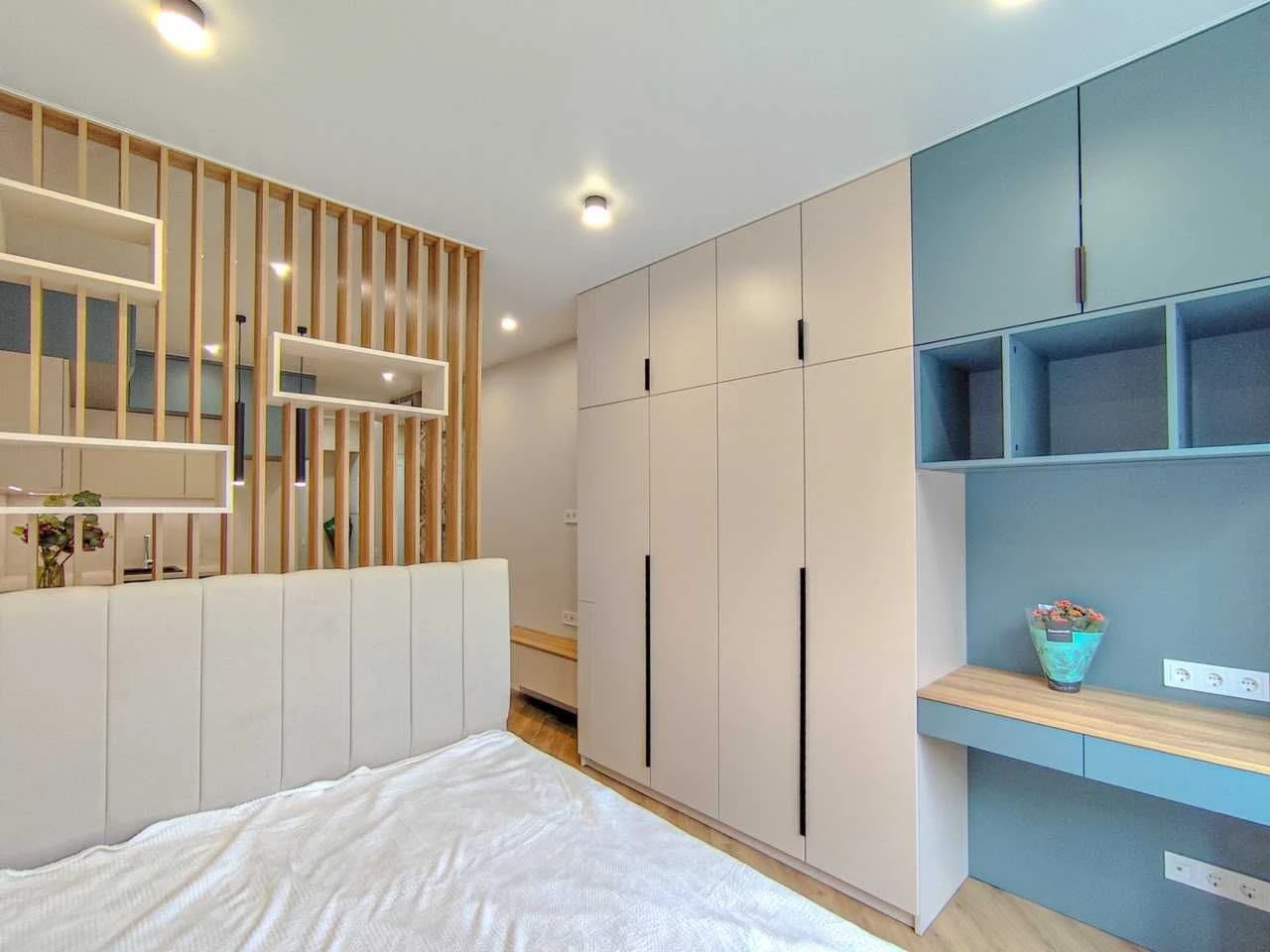 Studio apartment with designer renovation 27 sq m. Irpin