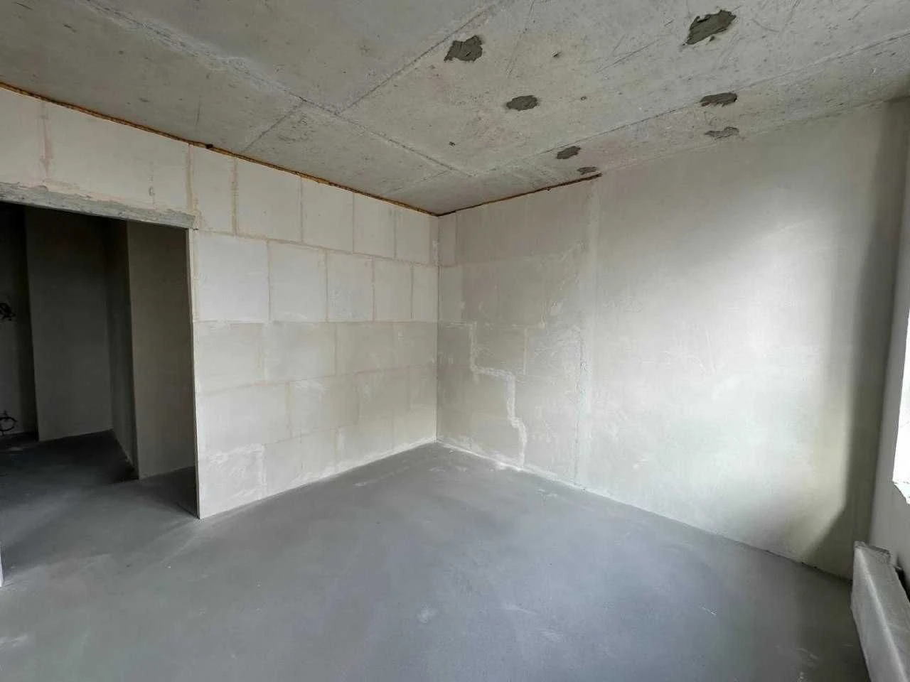 Selling 2-bedroom apartment in Irpin Central ЖК