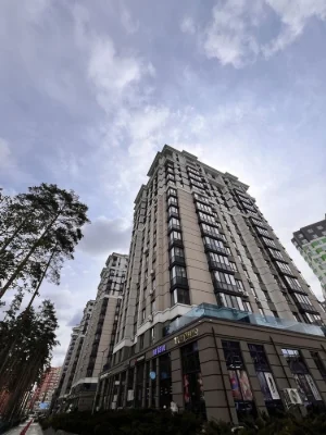 Selling 2-bedroom apartment in Irpin Central ЖК