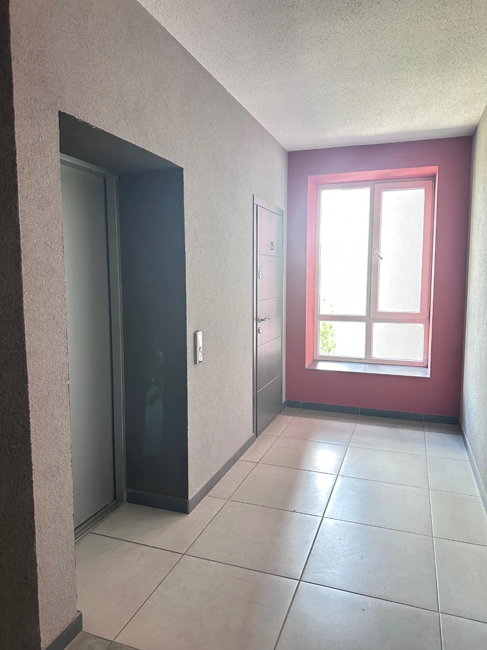 One-bedroom apartment with maximum finishing