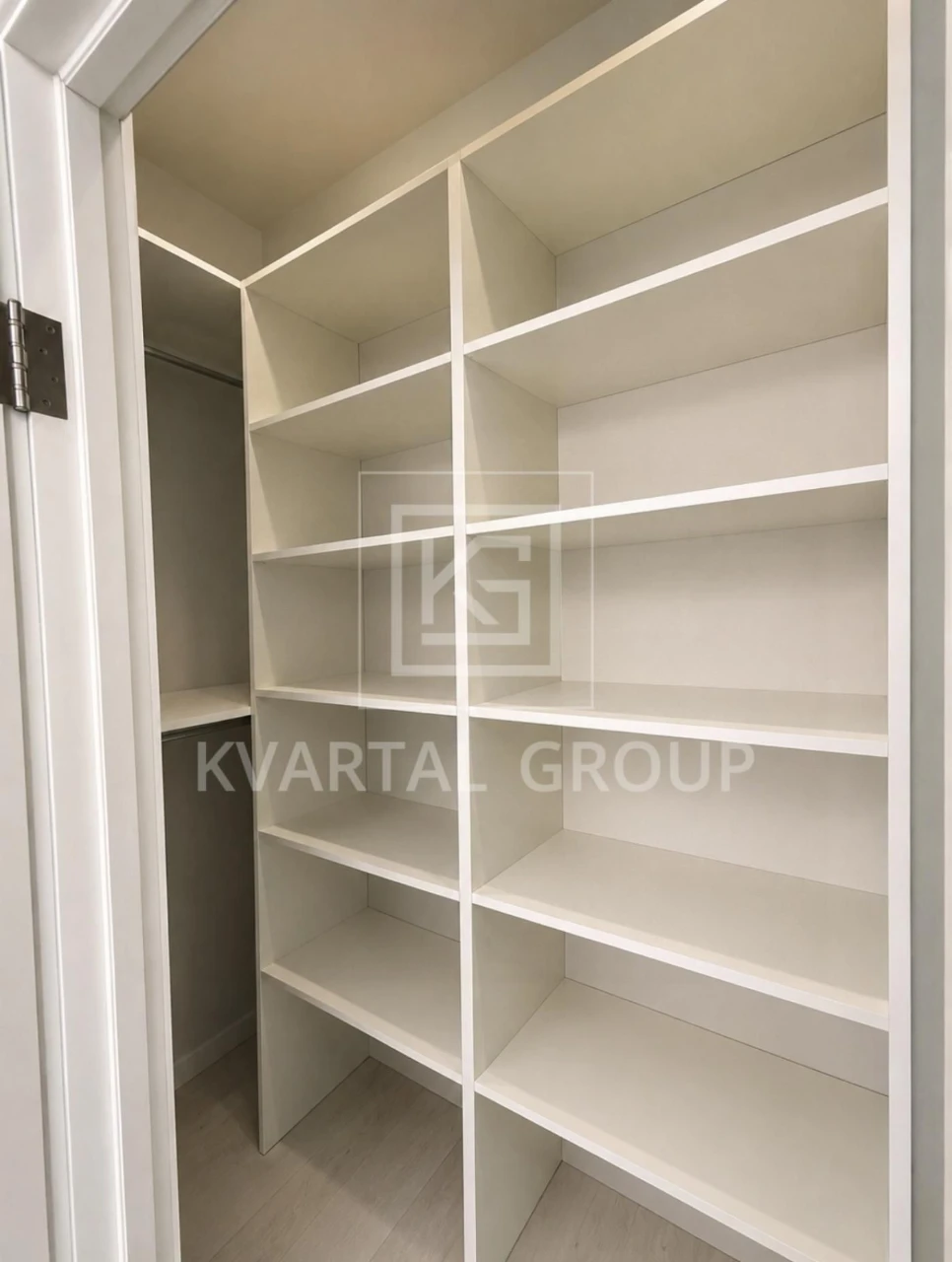 2-room apartment renovated, 40 sq m, Synergy 3+