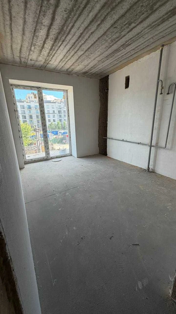 Great apartment for sale with balcony, 39 sq m, from developer
